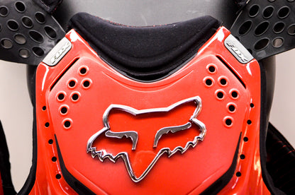 Fox 06040-003-005 Race Frame Roost Guard Red Size Large NOS