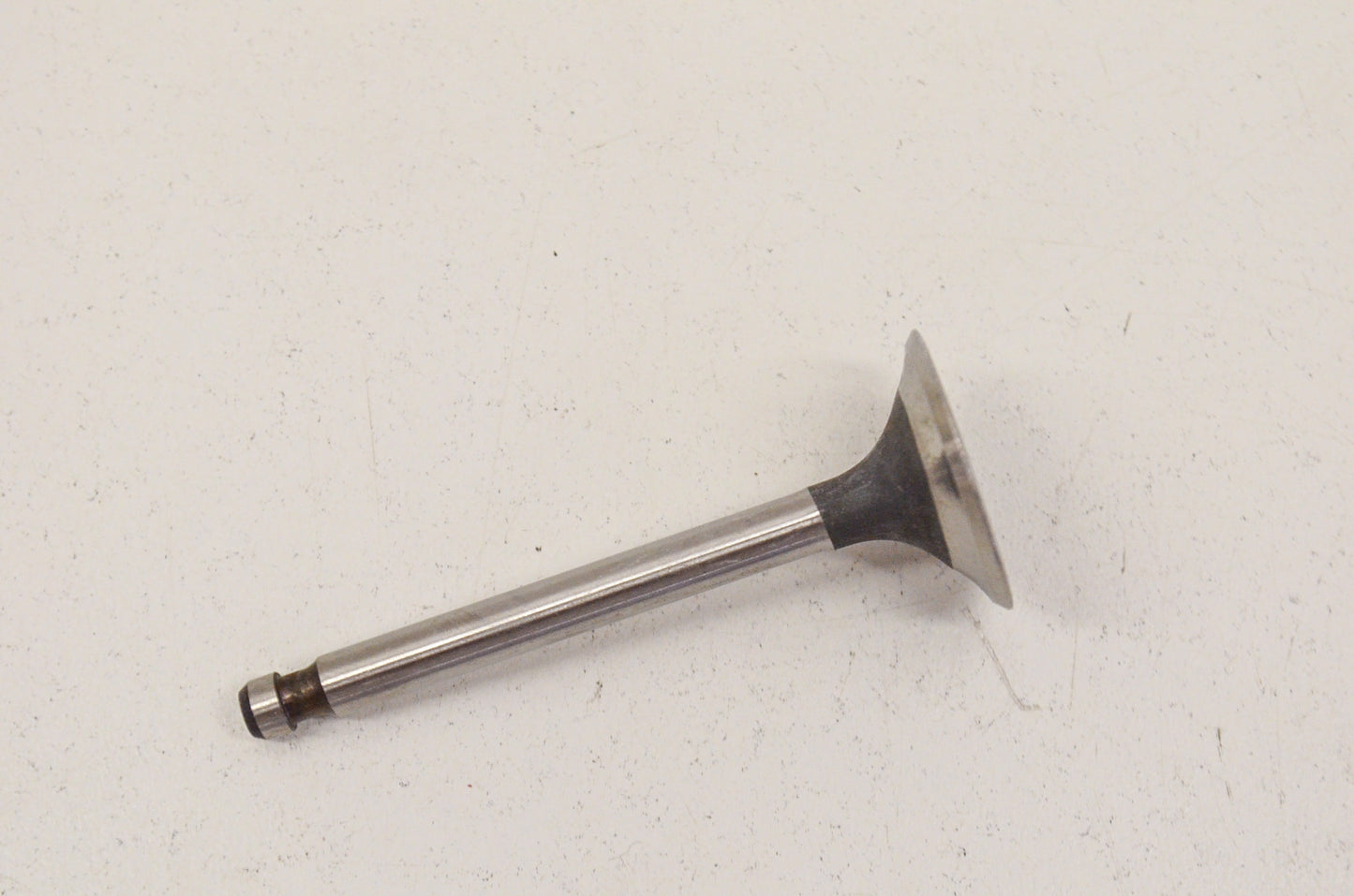 OEM Honda 14711-087-000 Intake Valve NOS