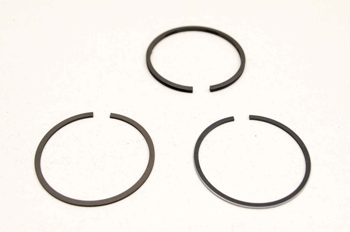 OEM Honda 13010-087-023 Ring Set (STD) NOS