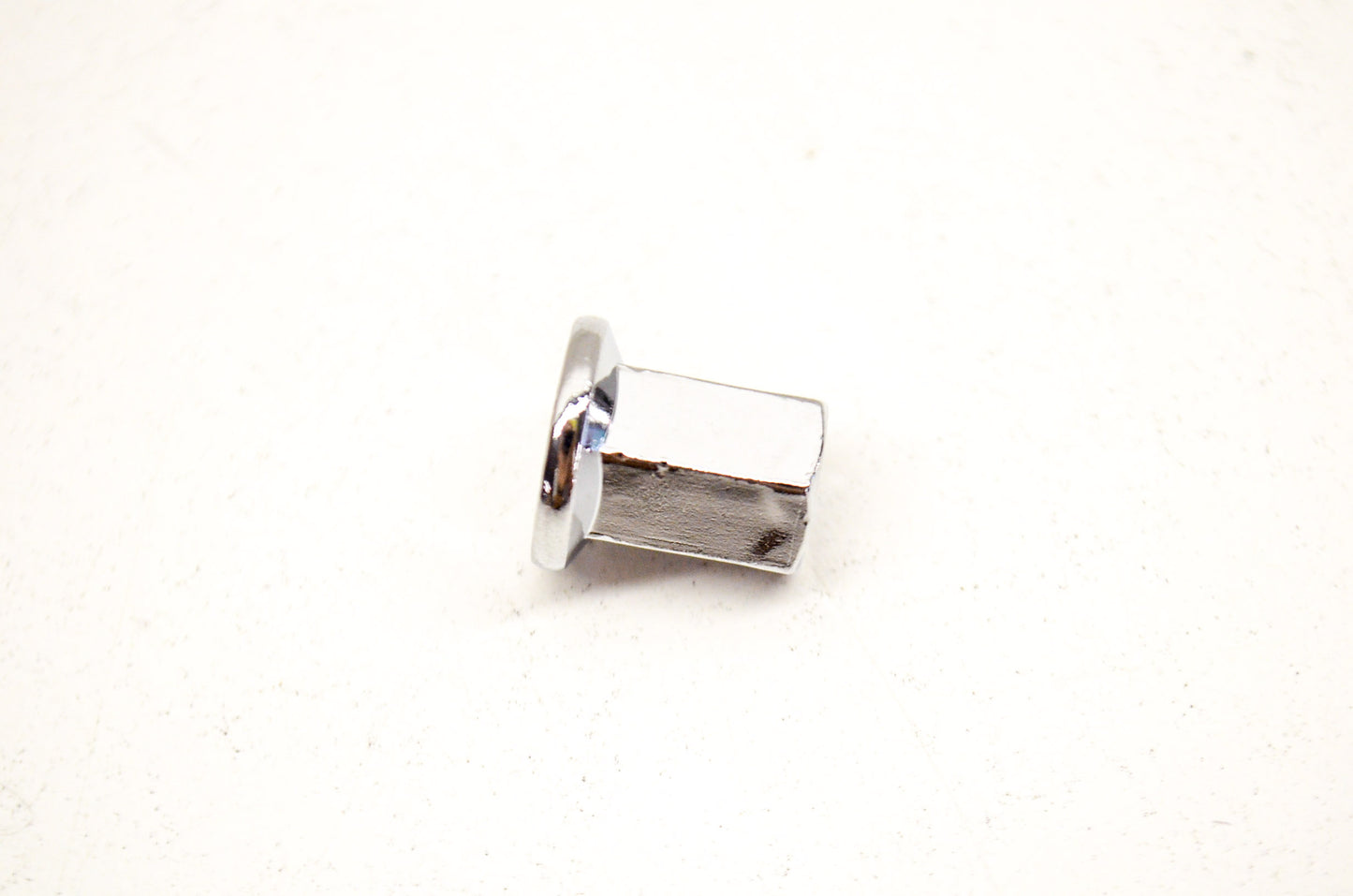 OEM Honda 90304-MM5-000 Flange Nut 7mm NOS