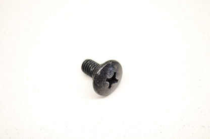 OEM Honda 90107-MT2-000 Screw (6X12) NOS