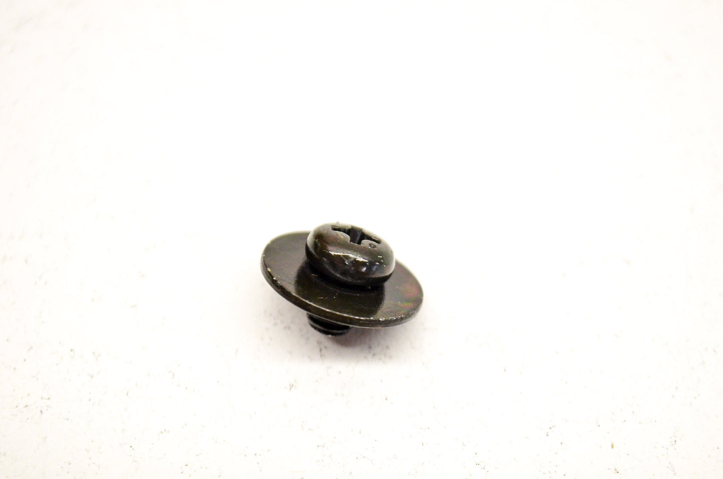OEM Honda 90110-VM5-000 Front Fender Screw-Washer NOS