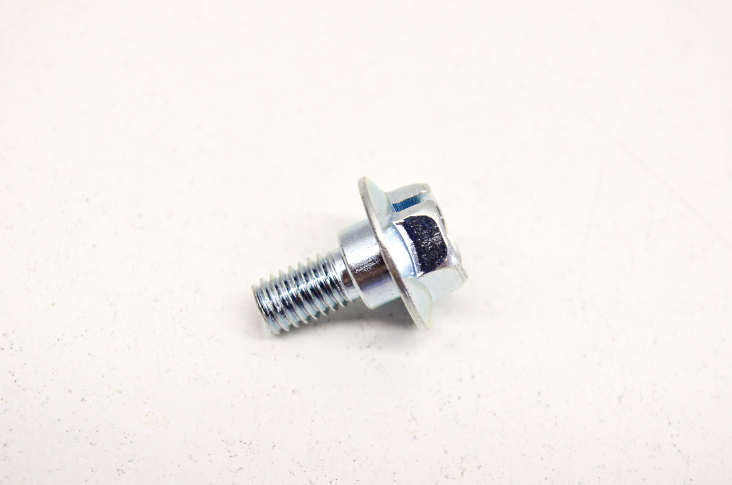 OEM Honda 90111-KM1-000 Flange Bolt (6MM) NOS