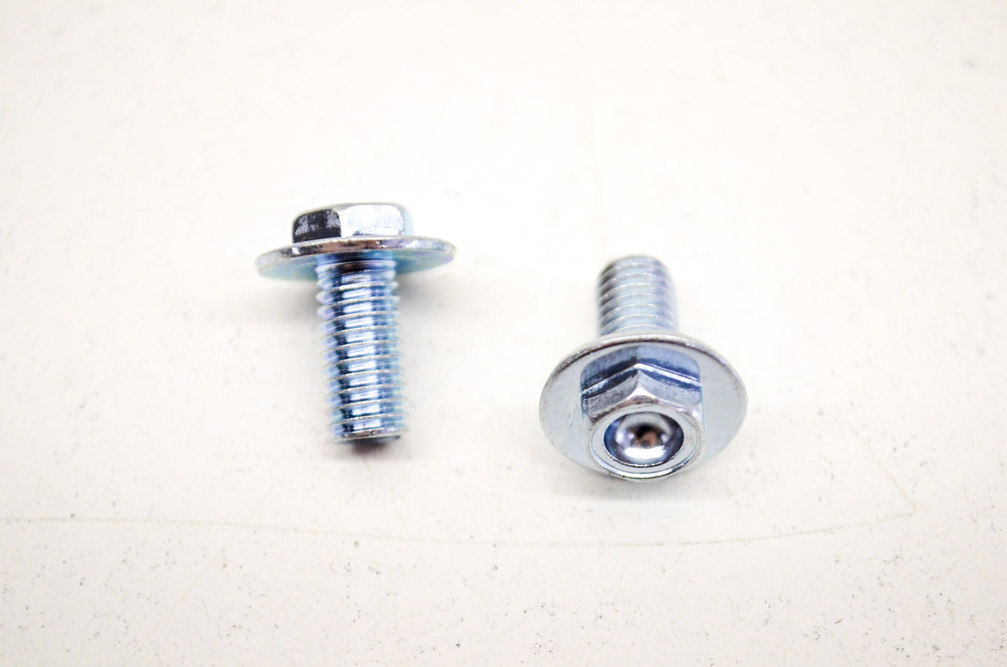 OEM Honda 90103-MEN-710 Special Bolt (6mm) Qty 2 NOS