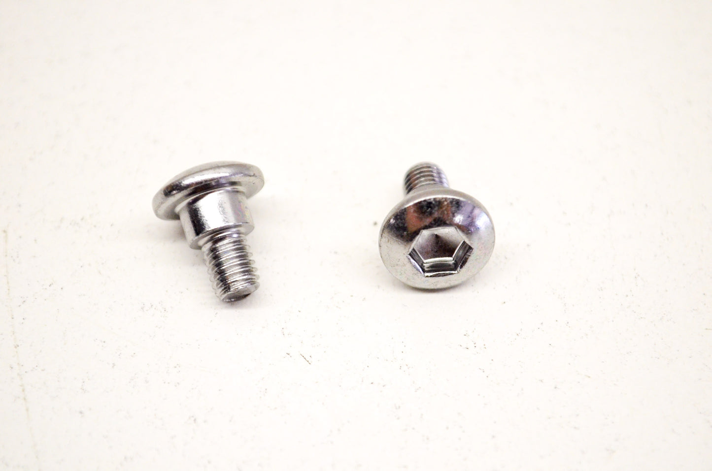 OEM Honda 90114-MCH-000 Screw (5X10.5) Qty 2 NOS