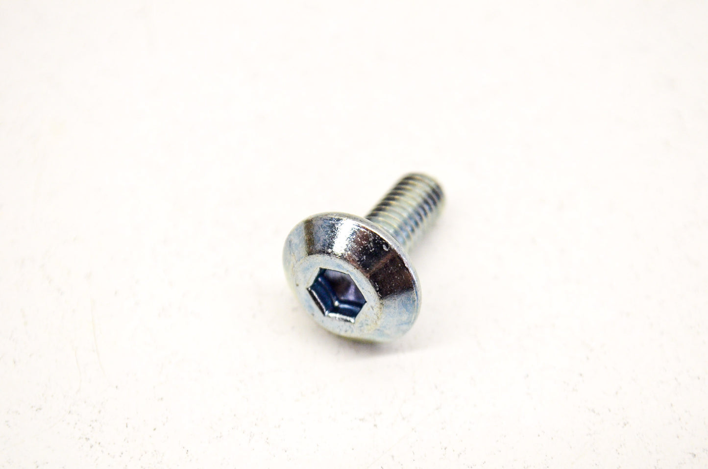 OEM Honda 90116-MAS-E00 Special Bolt (6X16) NOS