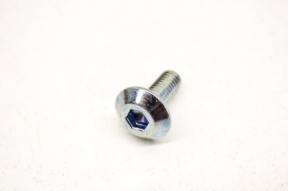 OEM Honda 90116-MAS-E00 Special Bolt (6X16) NOS