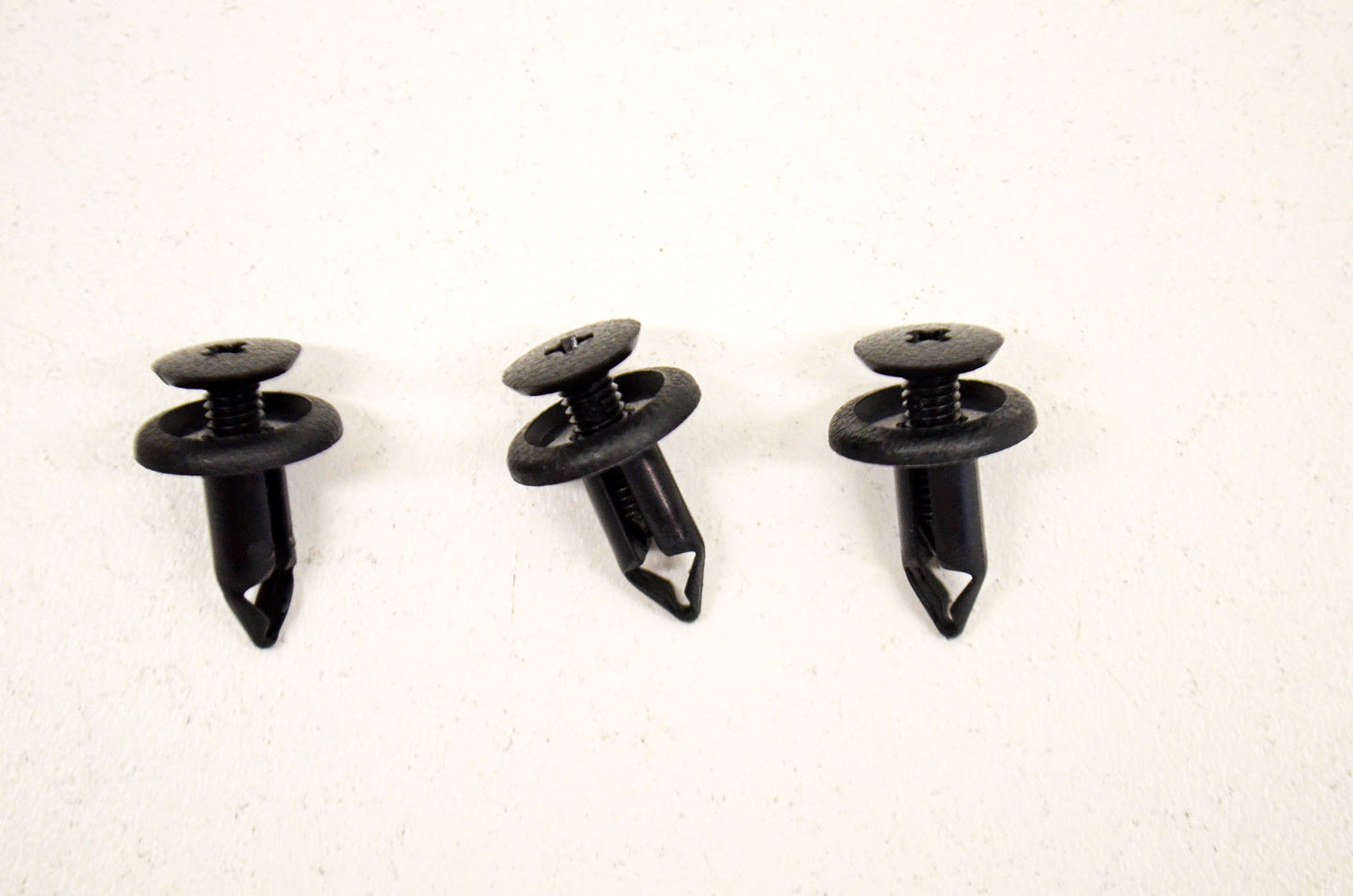 OEM Honda 90683-GR1-003 Body Cover Clip Qty 3 NOS