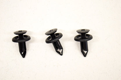 OEM Honda 90683-GR1-003 Body Cover Clip Qty 3 NOS
