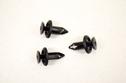 OEM Honda 90683-GR1-003 Body Cover Clip Qty 3 NOS