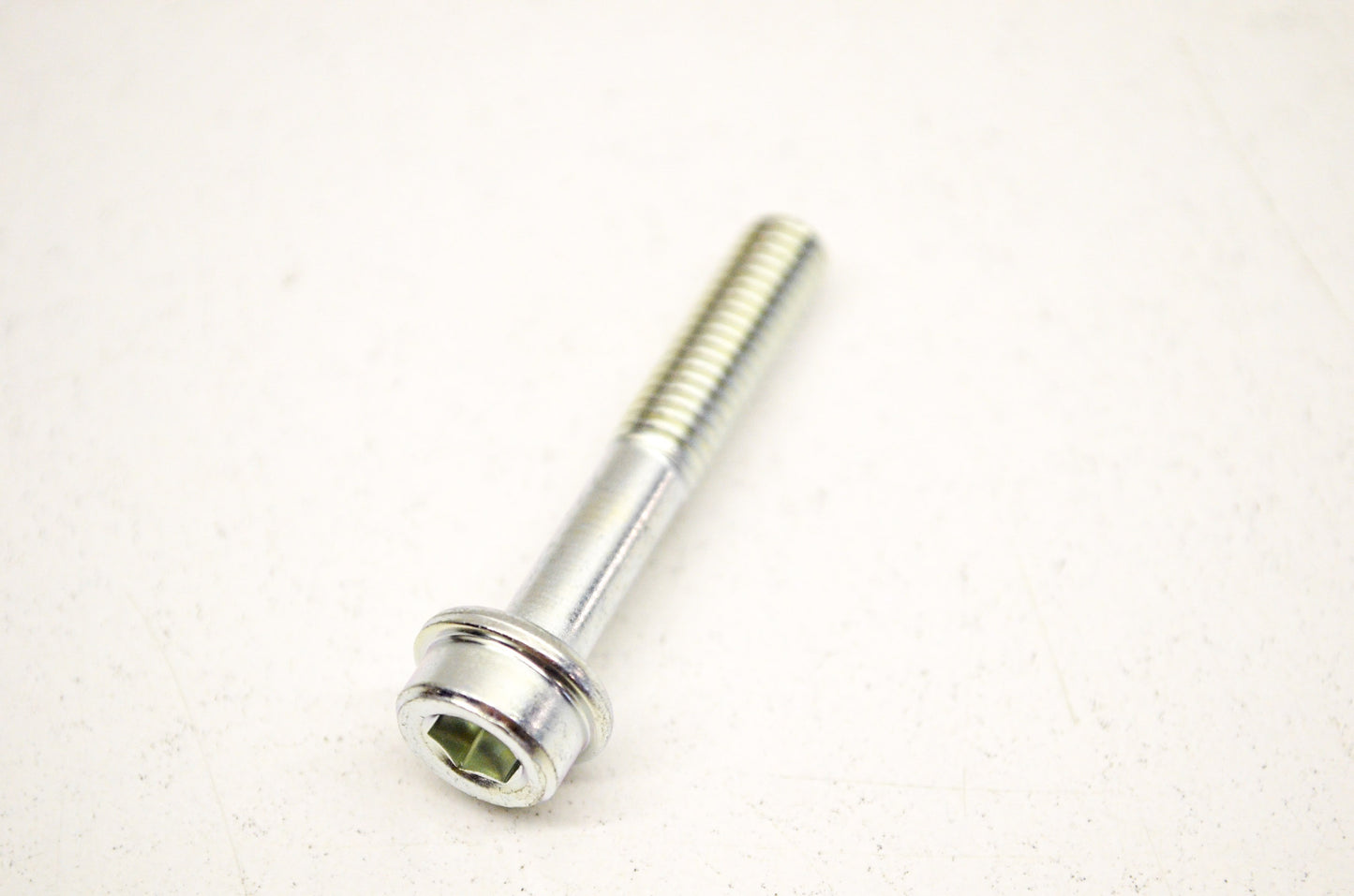 OEM Honda 90092-KL8-000 Bolt (6X35) NOS