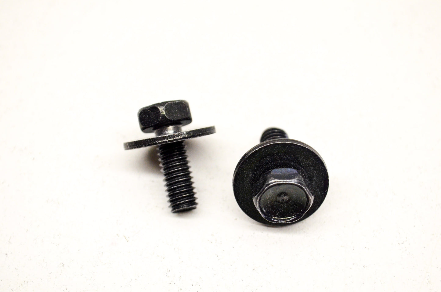 OEM Honda 93404-06016-07 Washer Bolt (6X16) Qty 2 NOS