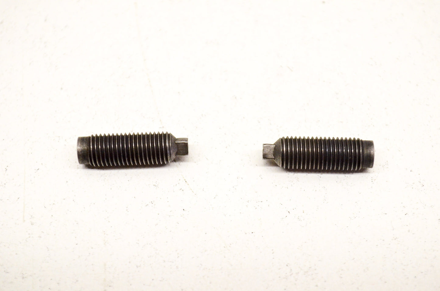 OEM Honda 90012-415-000 Tappet Adjusting Screw Qty 2 NOS