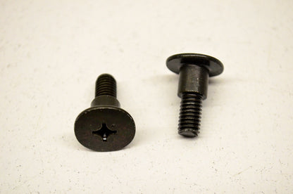 OEM Honda 90102-HM7-000 Special Screw (6X8) Qty 2 NOS