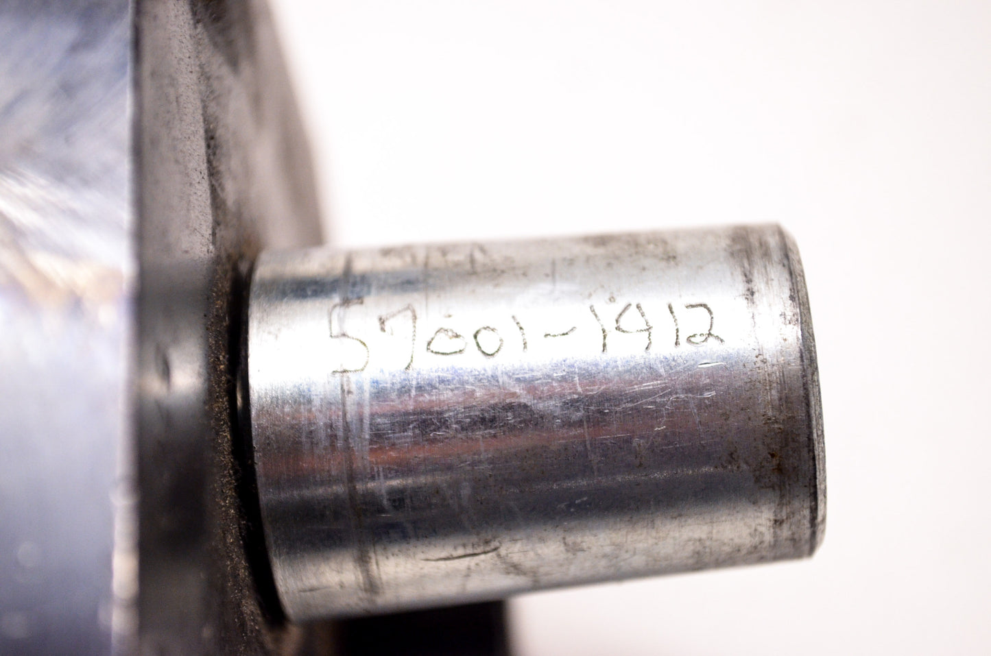 OEM Kawasaki 57001-1473 Pulley Holder