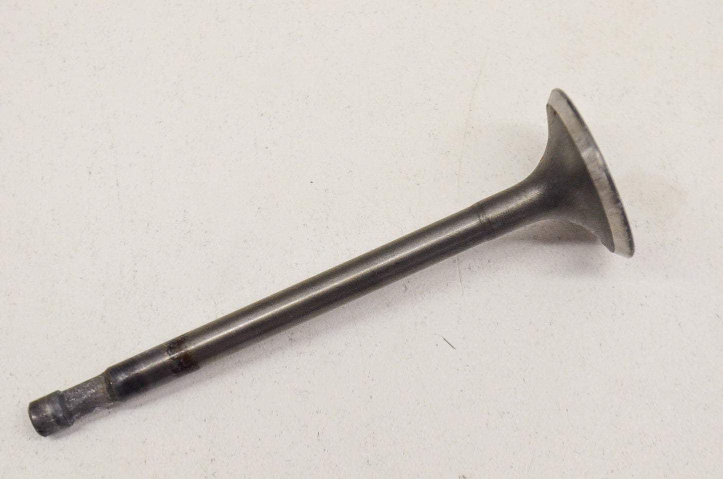 OEM Honda 14711-415-000 Intake Valve NOS