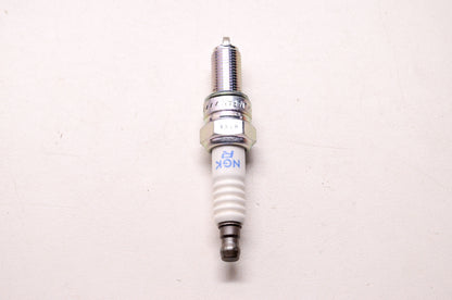 New NGK Laser Patinum Spark Plug NOS
