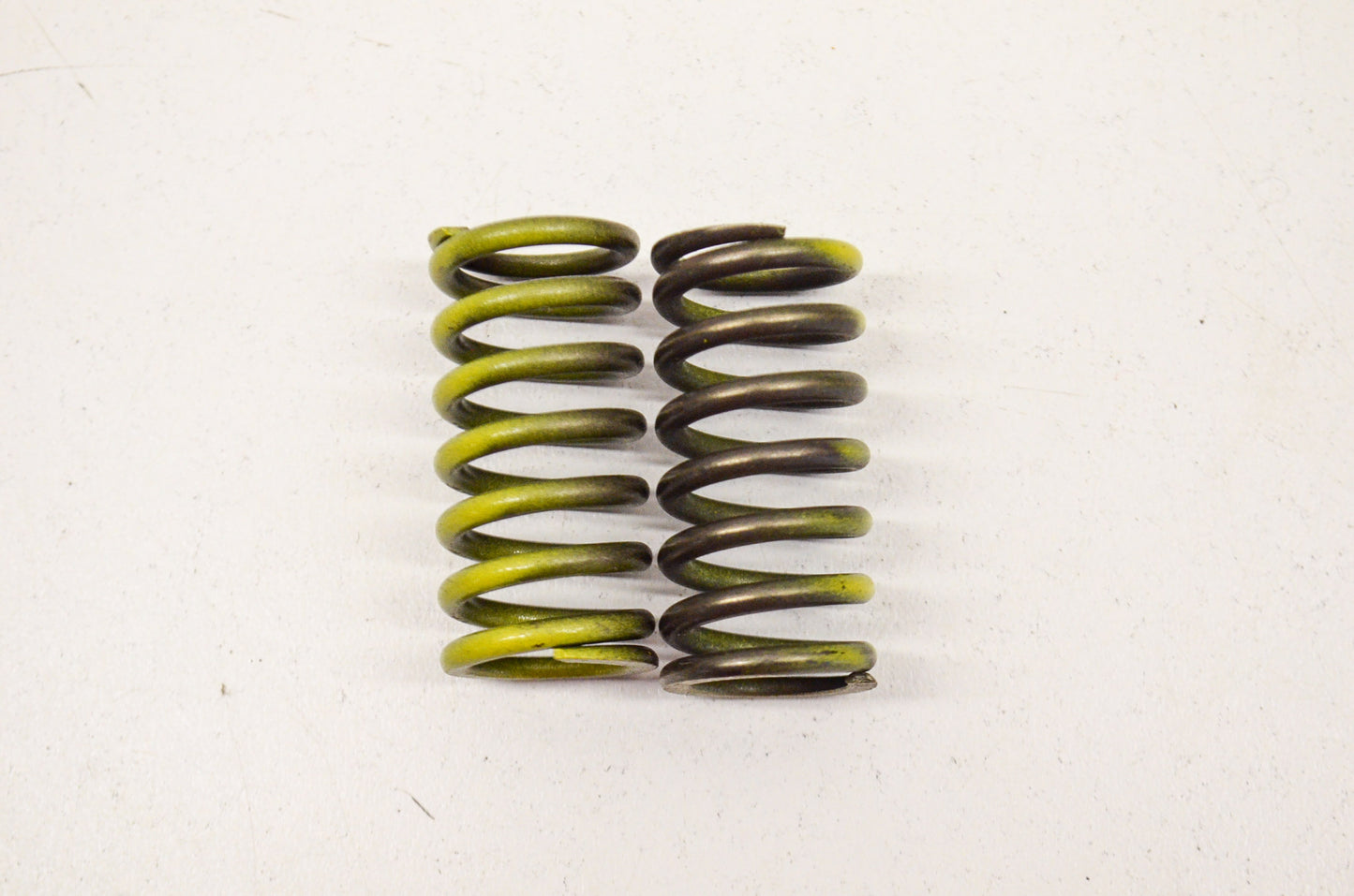 OEM Honda 22401-KT0-000 Clutch Spring Qty 2 NOS