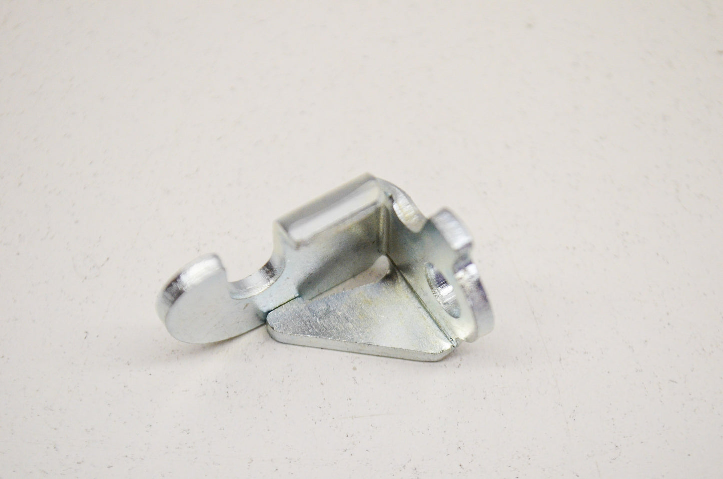 Reverse Wire Holder NOS