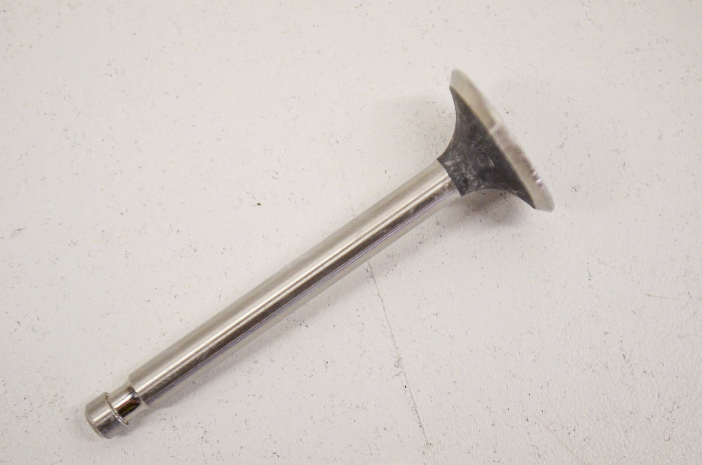 OEM Honda 14721-089-000 Exhaust Valve NOS