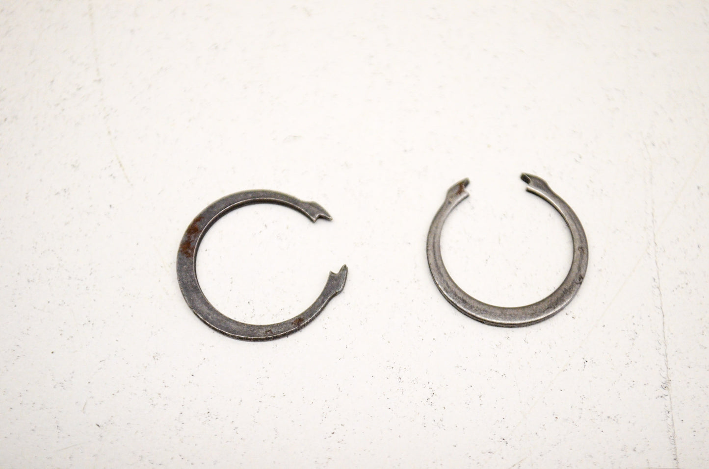 OEM Honda 90601-001-000 Circlip (17mm) Qty 2 NOS
