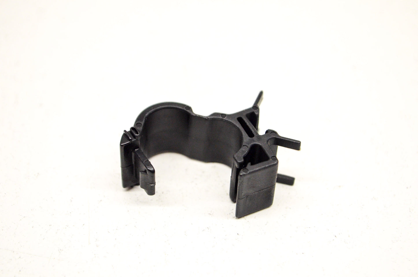 OEM Honda 90690-GHB-641 Cable Clip 10mm NOS