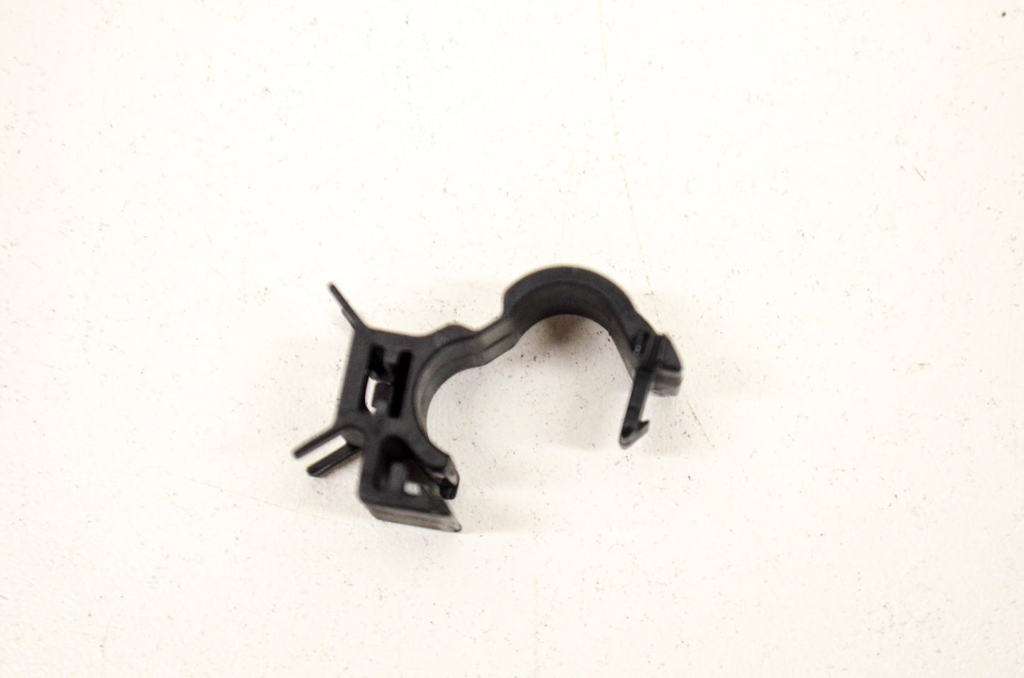 OEM Honda 90690-GHB-641 Cable Clip 10mm NOS
