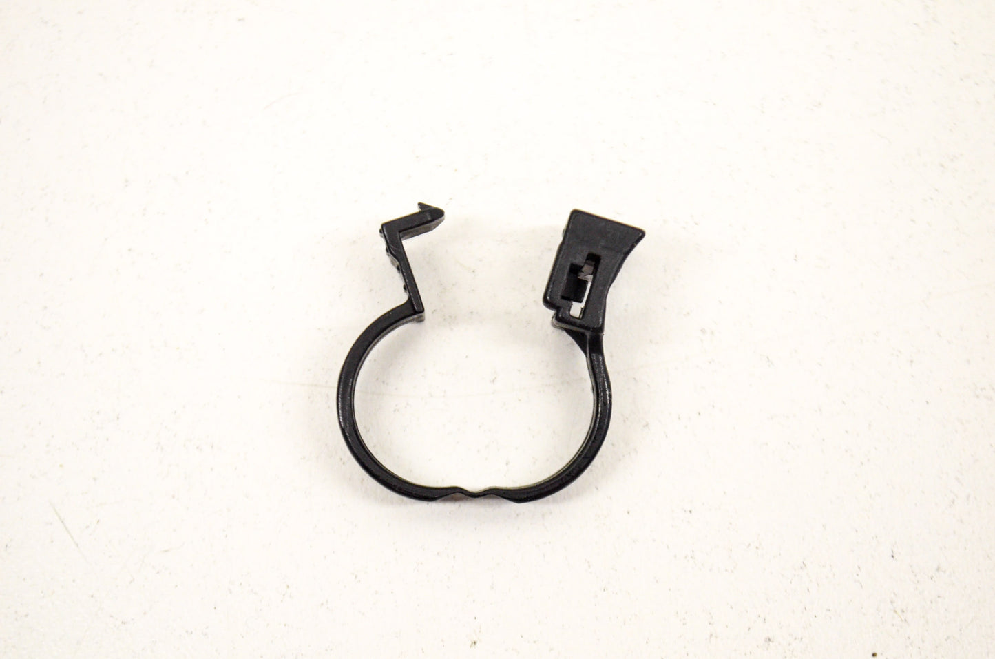OEM Honda 90690-GHB-701 Cable Clip 17mm NOS