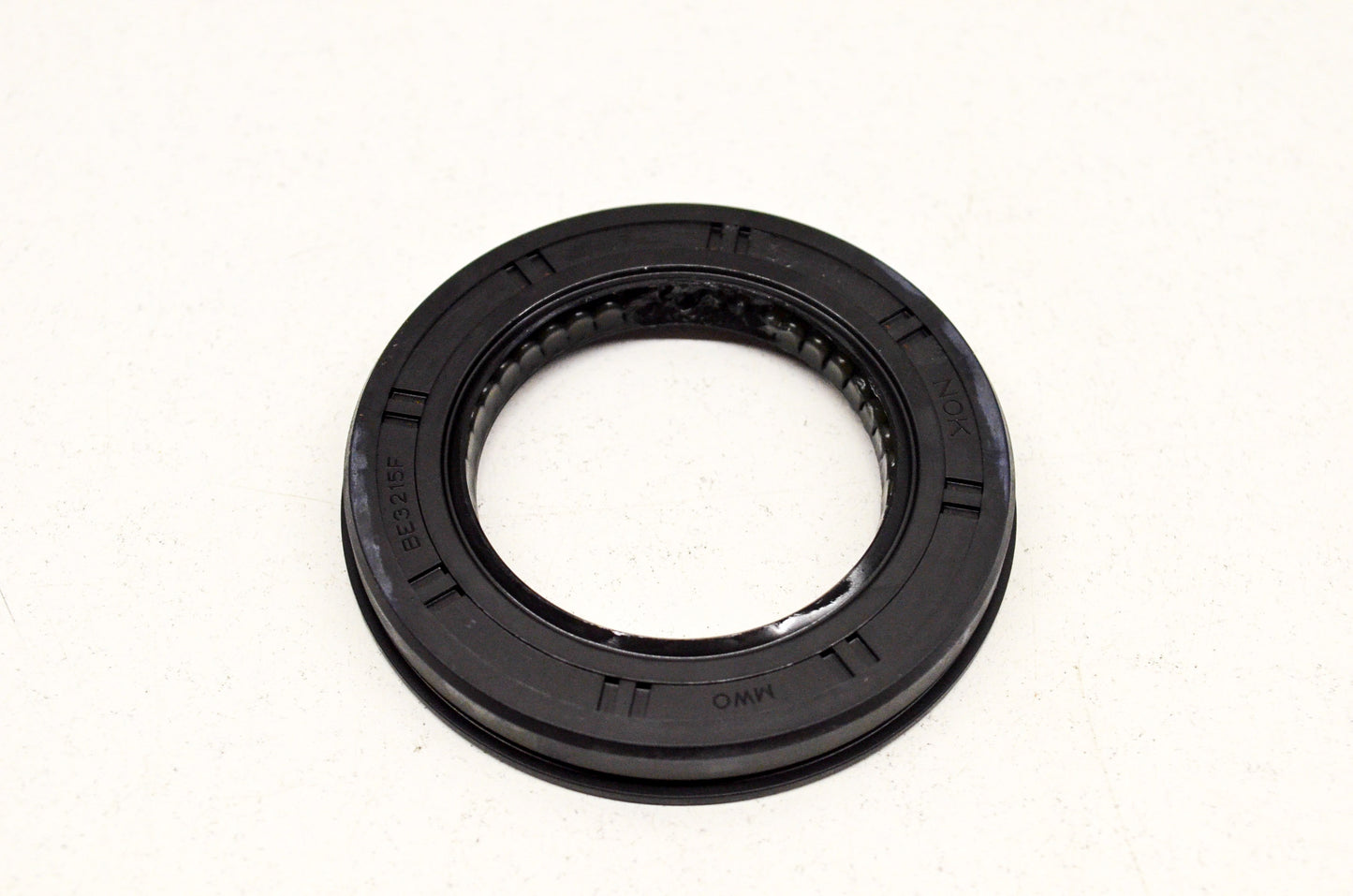OEM Honda 91207-MW0-003 Oil Seal 40X62X8.4 NOS