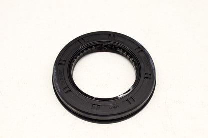 OEM Honda 91207-MW0-003 Oil Seal 40X62X8.4 NOS