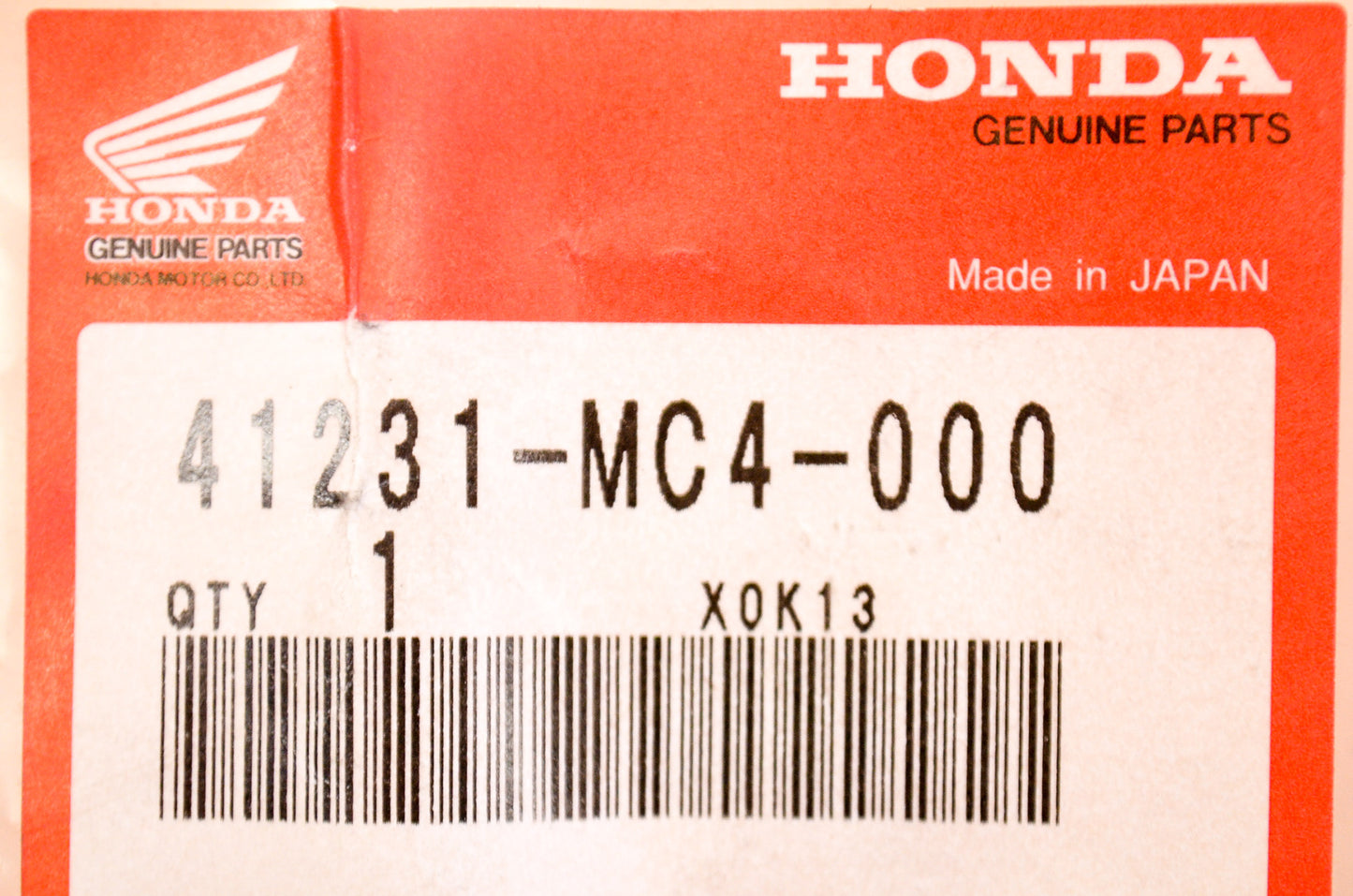 OEM Honda 41231-MC4-000 Rear Retainer NOS