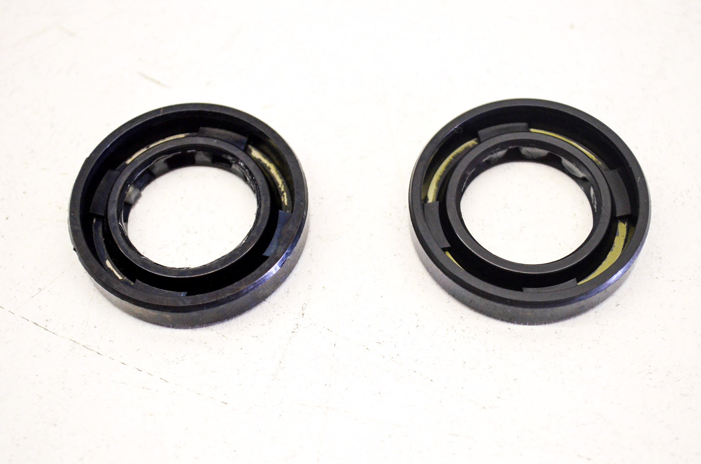 OEM Honda 90752-GB4-681 Oil Seal 21X35X7 Qty 2 NOS