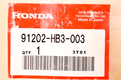 OEM Honda 91202-HB3-003 Oil Seal 22X32X7 NOS