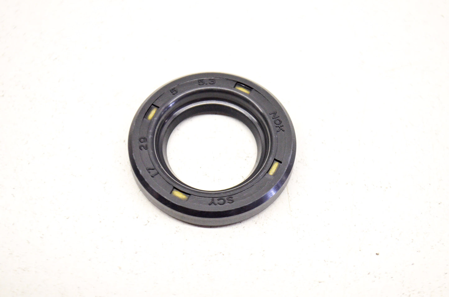 OEM Honda 91203-035-005 Oil Seal 17X29X5 NOS