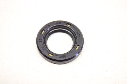 OEM Honda 91203-035-005 Oil Seal 17X29X5 NOS