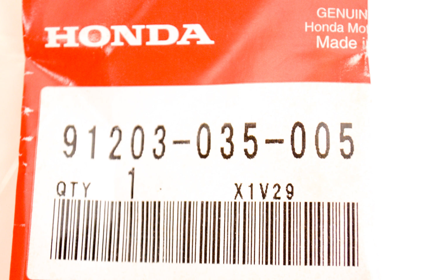 OEM Honda 91203-035-005 Oil Seal 17X29X5 NOS