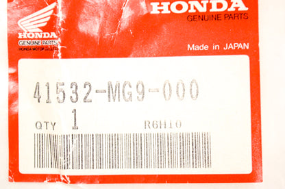 OEM Honda 41532-MG9-000 Spacer C 1.94 NOS