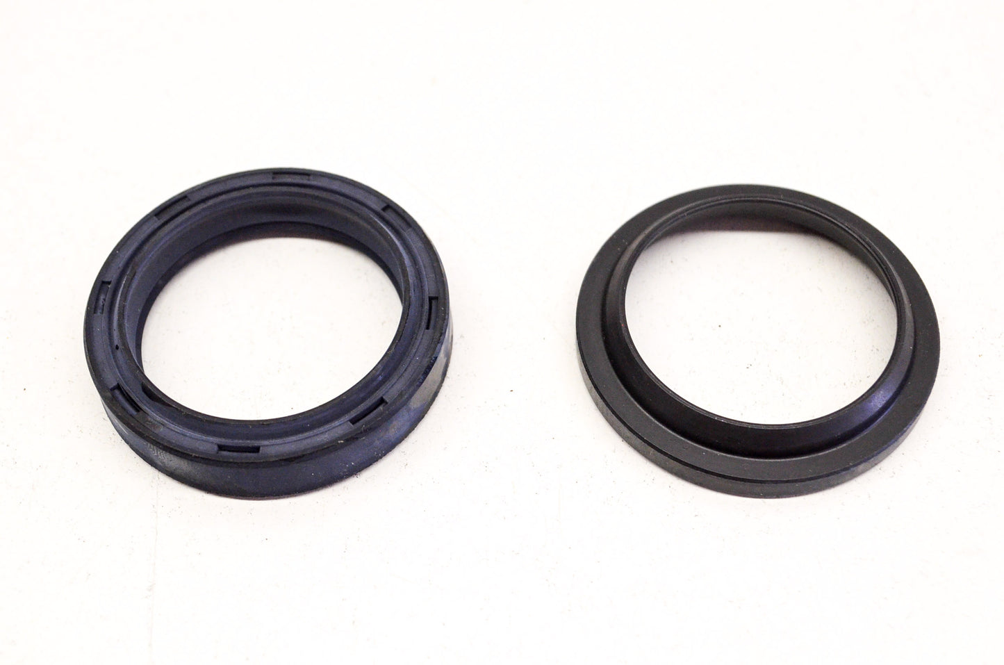 OEM Honda 51490-KA3-731 Front Fork Seal Set NOS