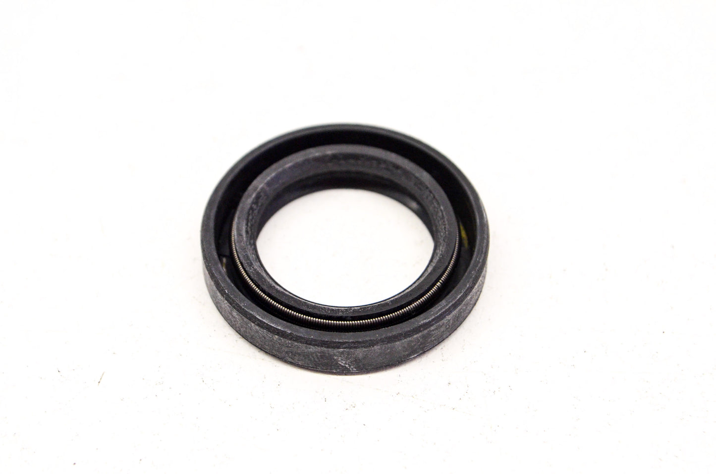 OEM Honda 91252-888-003 Oil Seal 25X38X7 NOS
