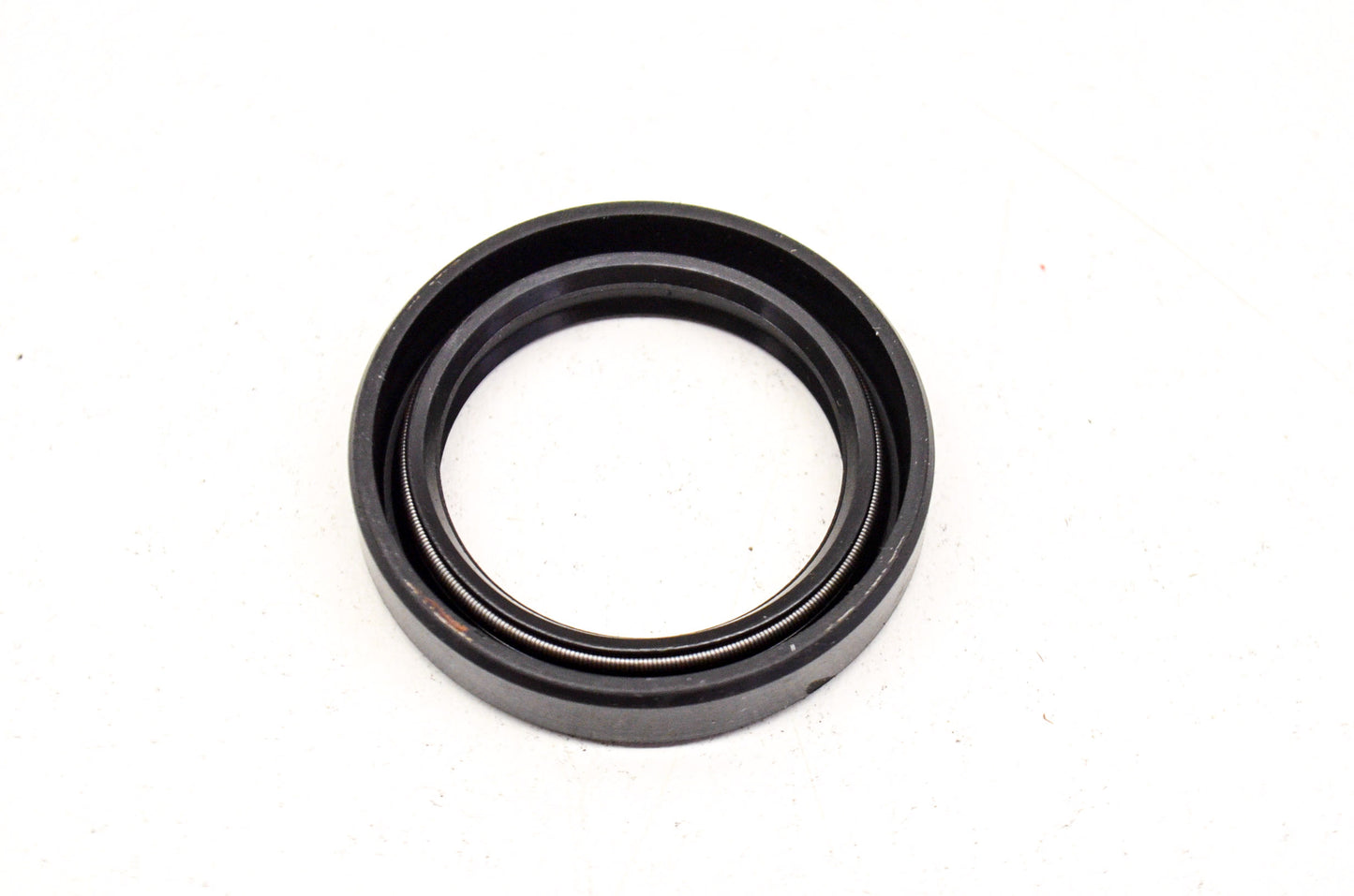 OEM Honda 91205-943-003 Oil Seal 27X37X7 NOS
