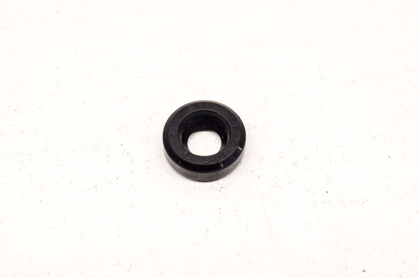 OEM Honda 91207-222-000 Oil Seal 7X14 NOS
