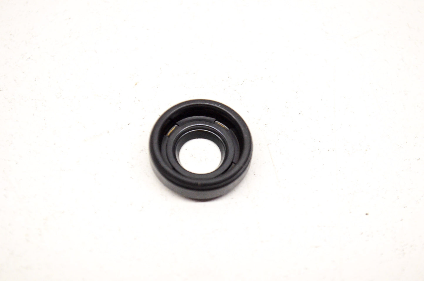 OEM Honda 91209-MB0-003 Oil Seal 8X18X5 NOS