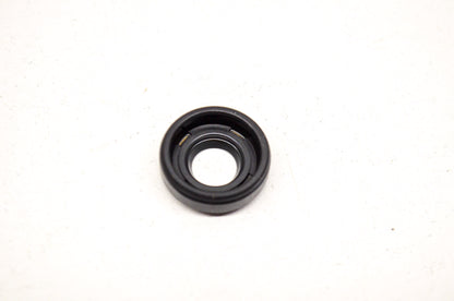 OEM Honda 91209-MB0-003 Oil Seal 8X18X5 NOS