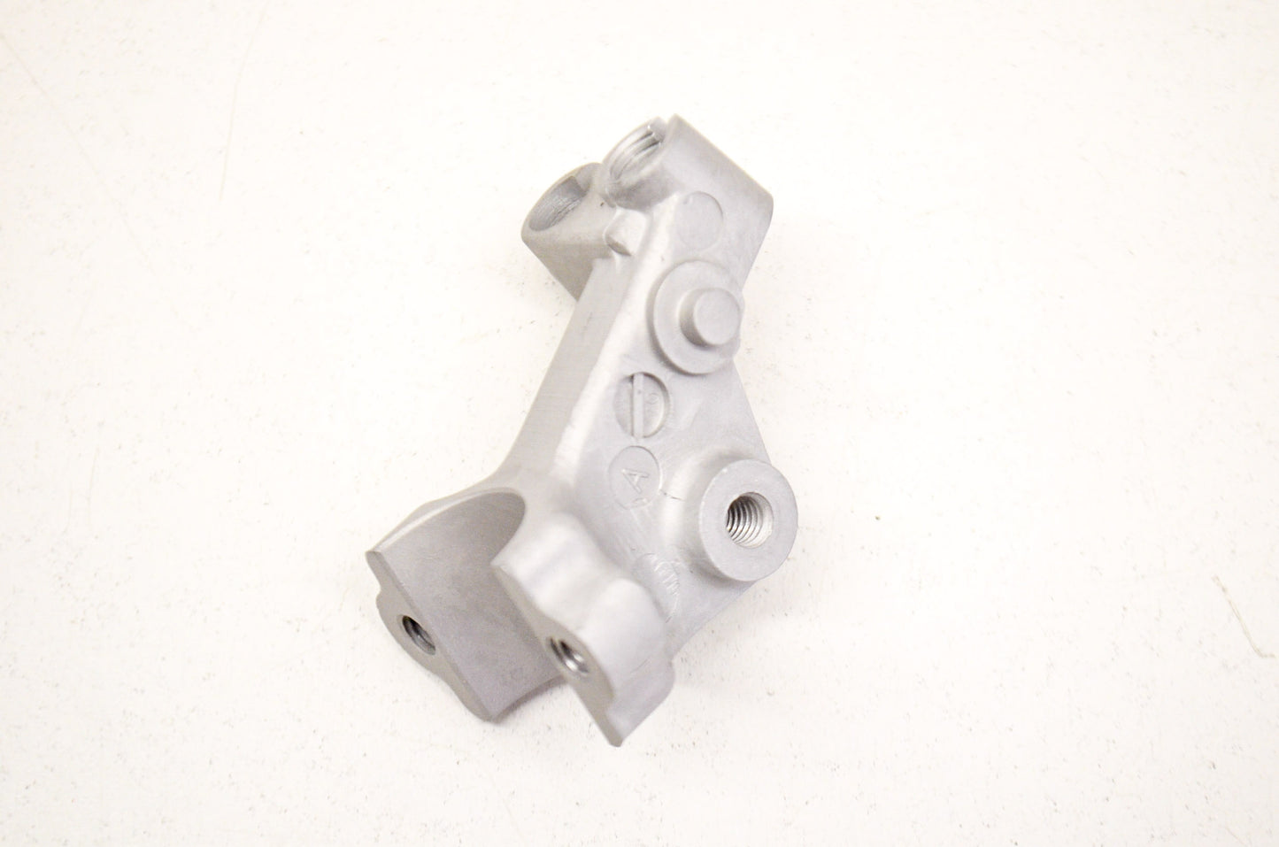 OEM Honda 53172-MEB-670 Left Bracket NOS