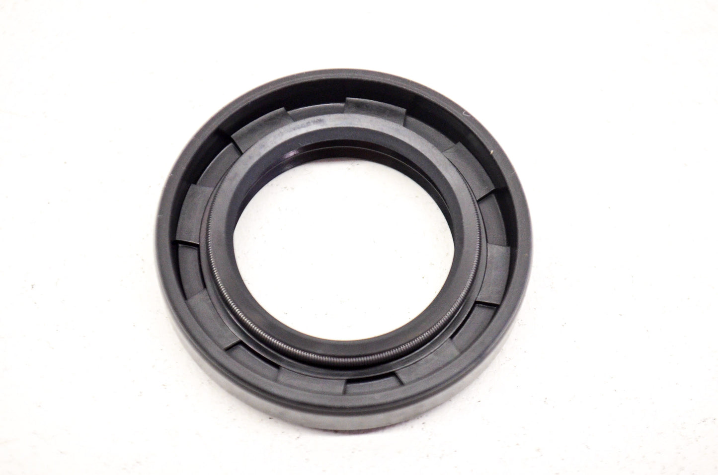 OEM Honda 91252-KCY-671 Oil Seal 25X40X7 NOS