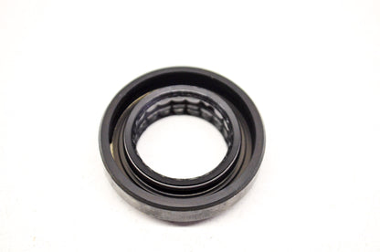 OEM Honda 90752-035-003 Oil Seal 21X35X7 NOS