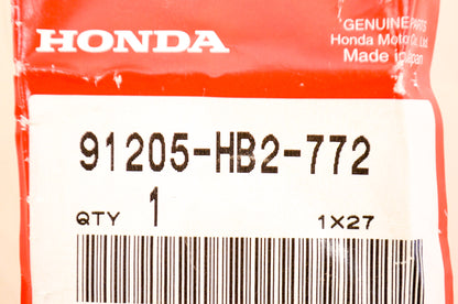 OEM Honda 91205-HB2-772 Oil Seal 13.8X24X5 NOS