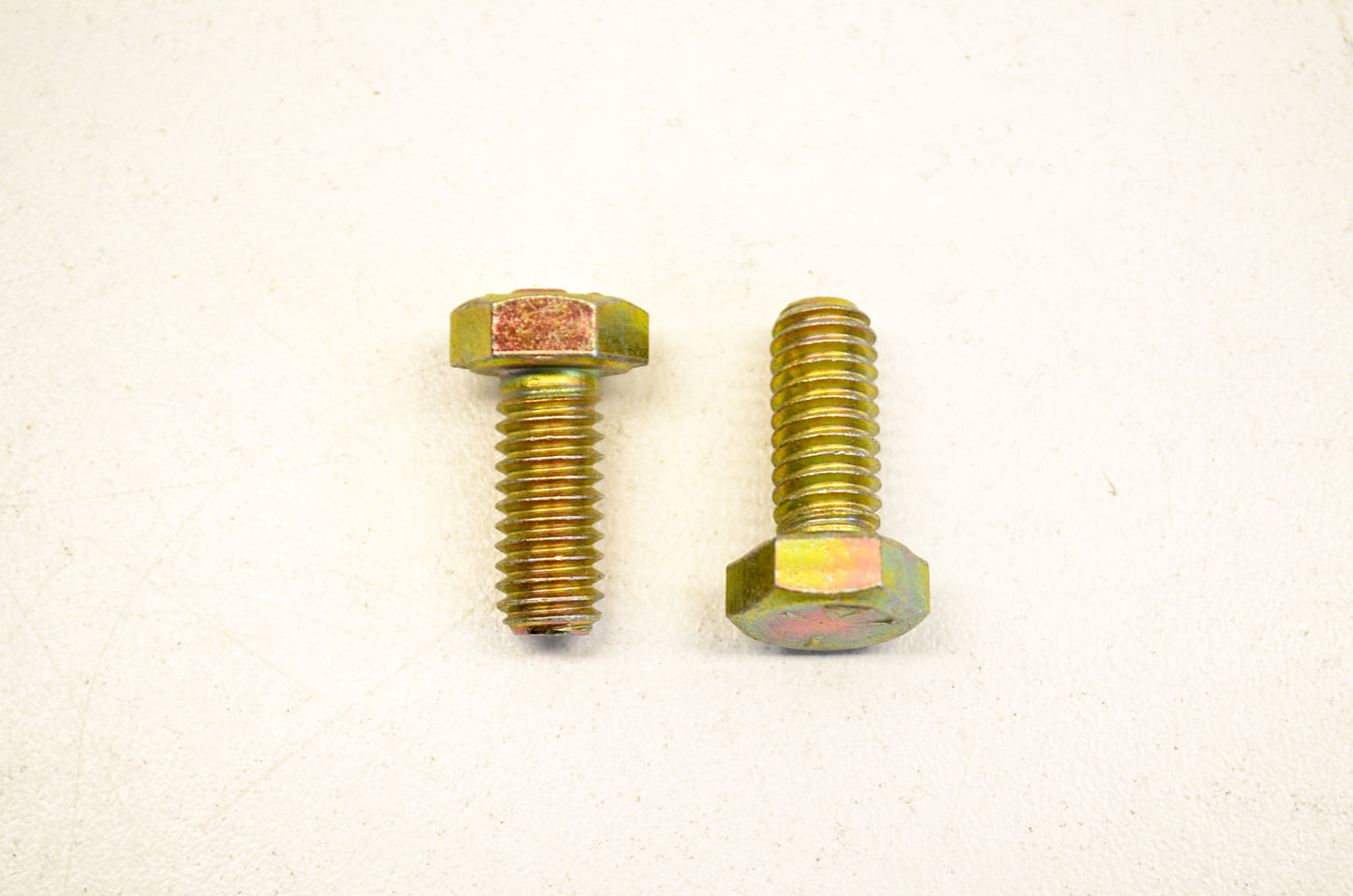 OEM Arctic Cat 8002-130 Cap Screw 5/16-18x.75 Qty 2 NOS