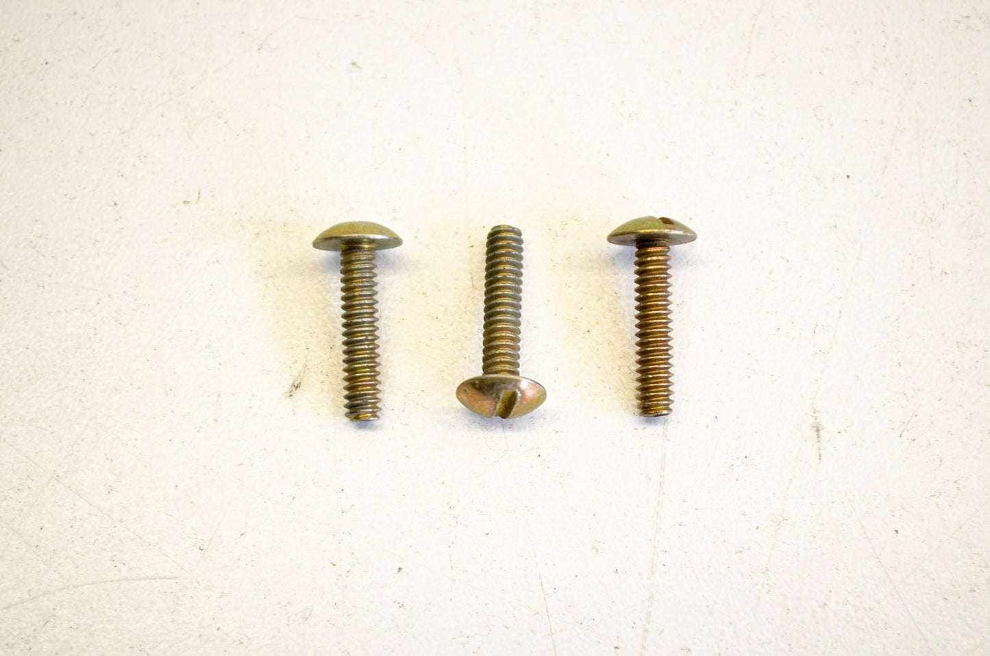 OEM Arctic Cat 0123-636 Machine Screw 6-32X5/8 Qty 3 NOS