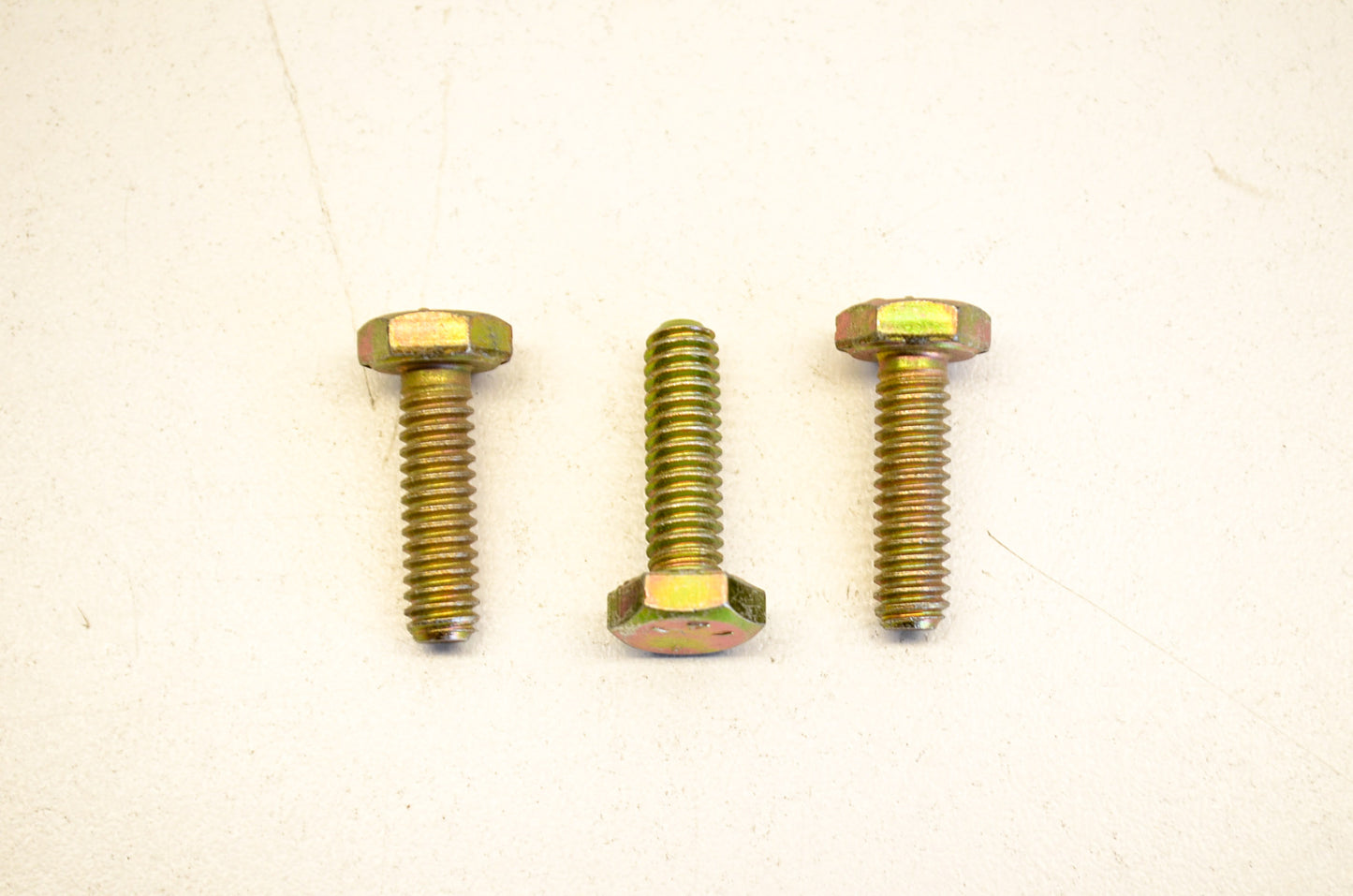 OEM Arctic Cat 8002-041 Hex Head Cap Screw 1/4-20 X.875 Qty 3 NOS